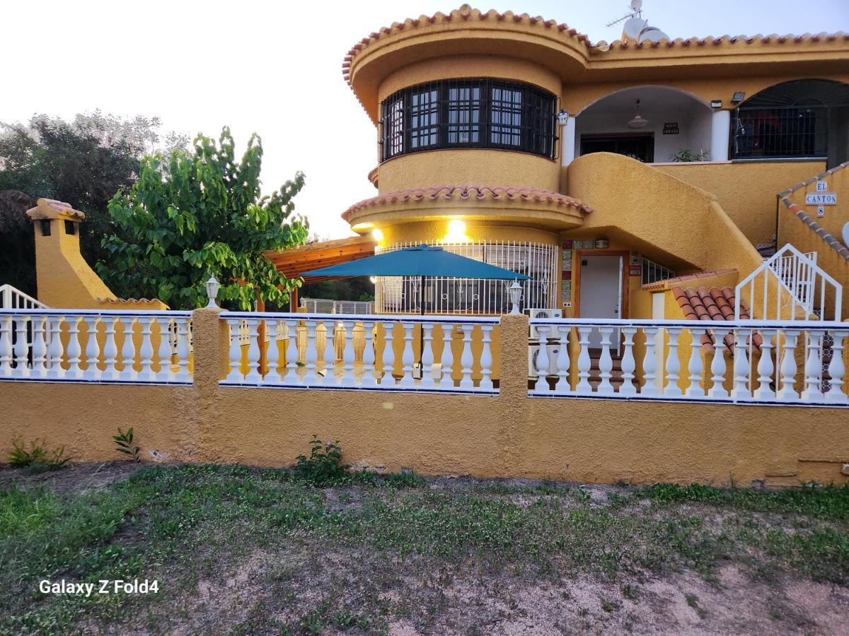 Villa Artep Lujoso Apartamento Con Piscina Comunitaria Cartagena Luaran gambar